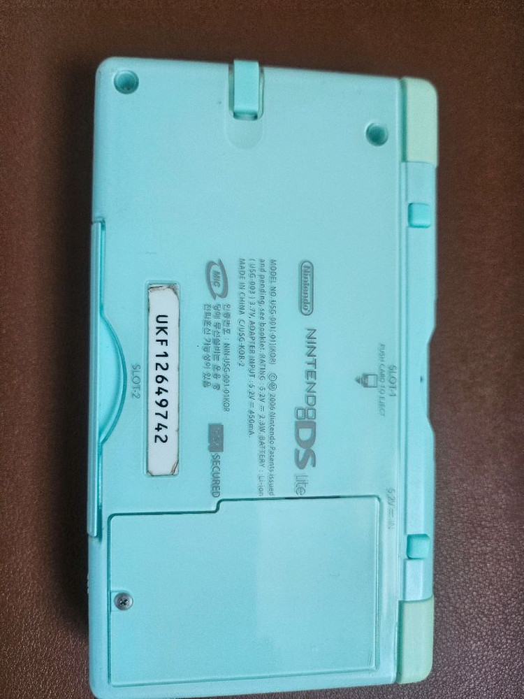 닌텐도 DS Lite 민트본체 + 게임칩 +터치펜2개 + 충전선 + 추가배터리 이미지