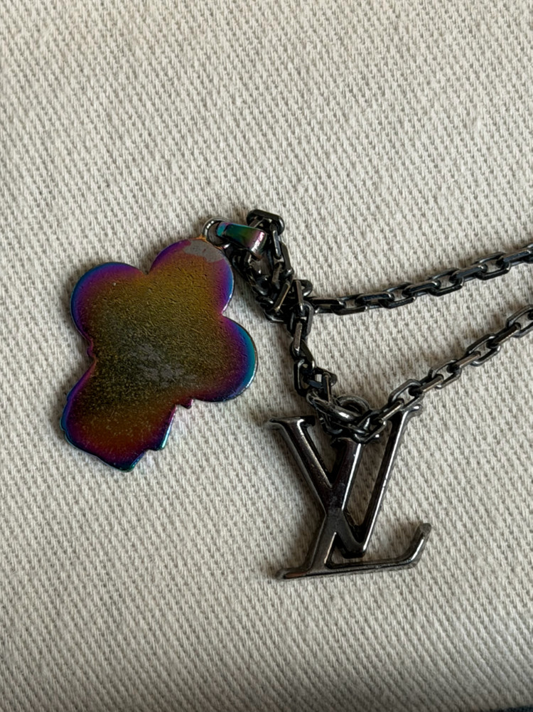 루이비통 사운드 비비엔 네크리스--2