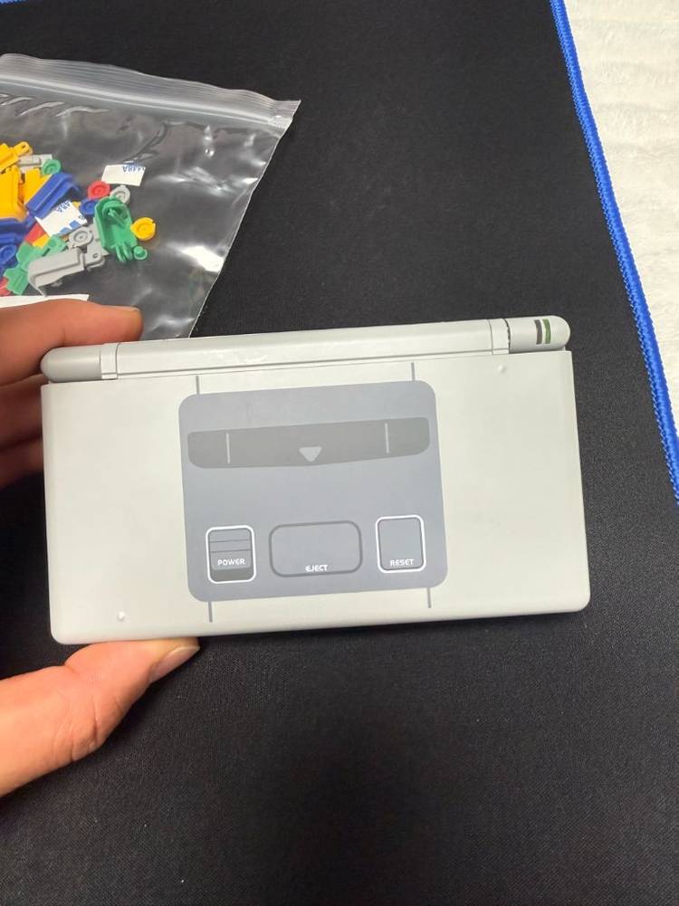 닌텐도 ds lite 수퍼패미콤 하우징 이미지