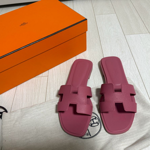 에르메스 오란 샌들 36 판매합니다 이미지