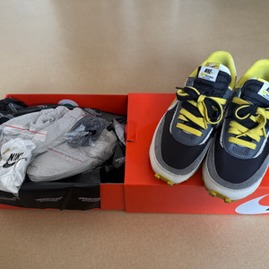 나이키 사카이 언더커버 블랙옐로우 260