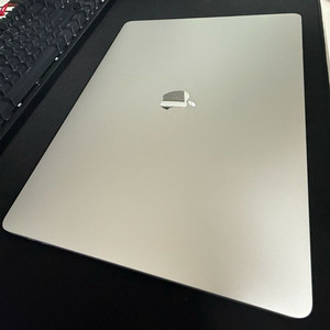 맥북프로 16 A2141 인텔 풀박 i9 / 16g / 1TB