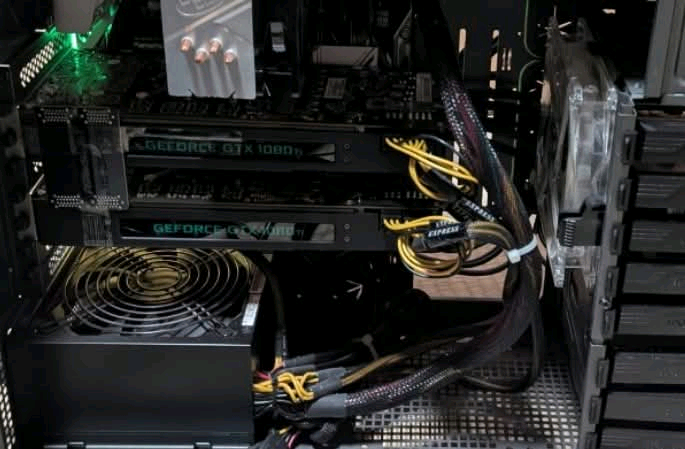 GeForce GTX 1080 Ti 그래픽카드 2개 이미지