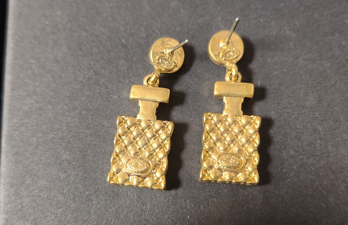 샤 귀걸이 향수귀걸이 드롭귀걸이(새상품)--1