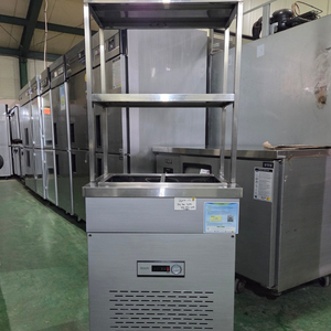 우성 반찬 냉장고 일반형 (상부 선반 포함, 하부 냉장칸 없음) 이미지