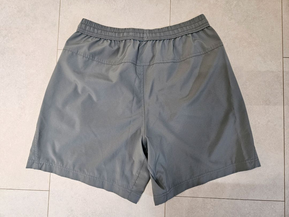 나이키 드라이핏 반바지 그레이 L--2