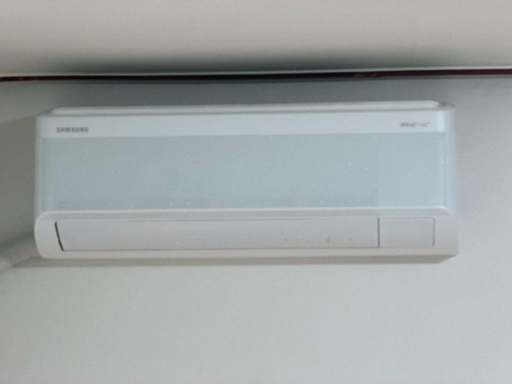 오브제 스탠드형 에어컨 이미지