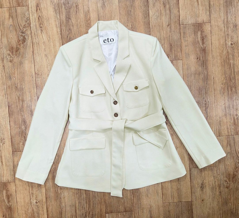 에토(eto) 벨티드 사파리자켓 프리사이즈 새상품--0