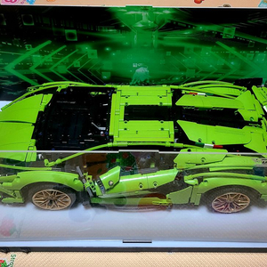 레고 테크닉 람보르기니 시안 42115 이미지