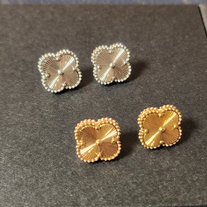 반클 귀걸이 기요세 네잎크로버귀걸이 실버 로골딱붙귀걸이(새상품)