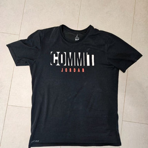 나이키 조던 드라이핏 반팔티 블랙 L