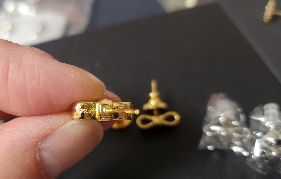 프라 귀걸이 딱붙 리본귀걸이 실버 옐골 (새상품)--5