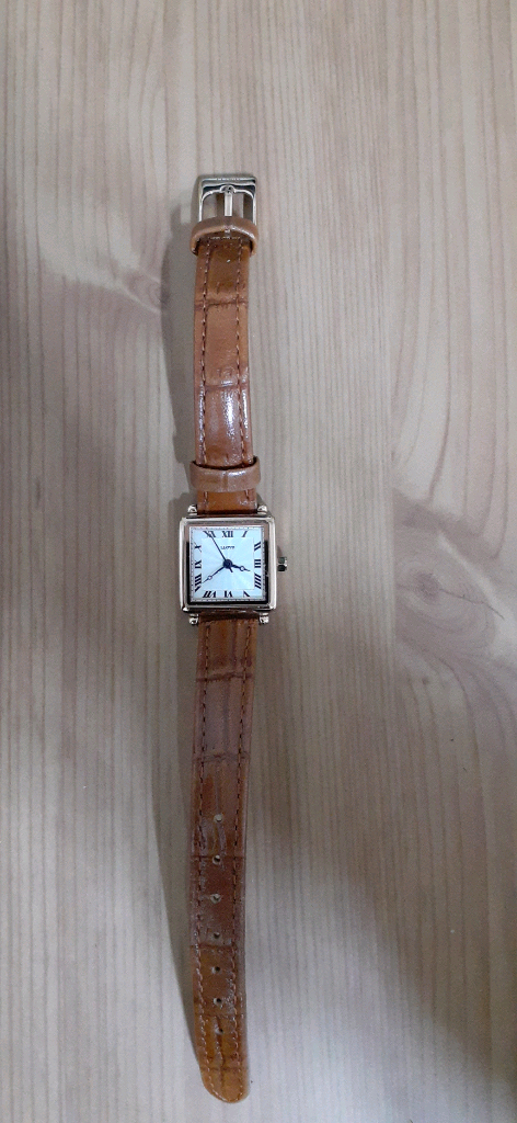 로이드 시계 팝니다. 이미지