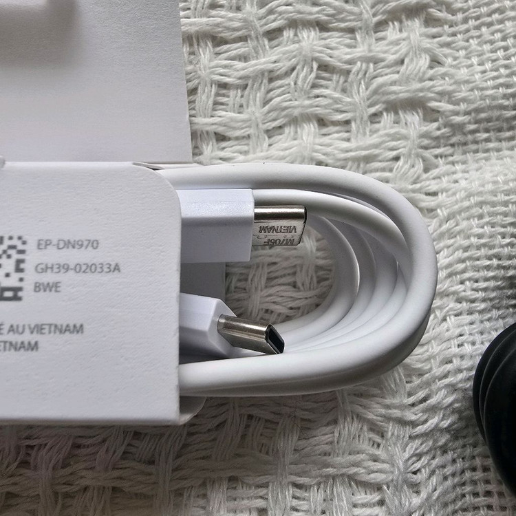 새상품)삼성정품 25W C타입 초고속충전기와CtoC케이블세트 핸드폰충전기--3