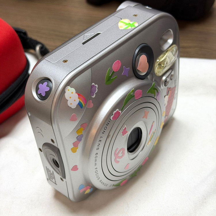 후지 인스탁스미니 폴라로이드 즉석카메라 이미지