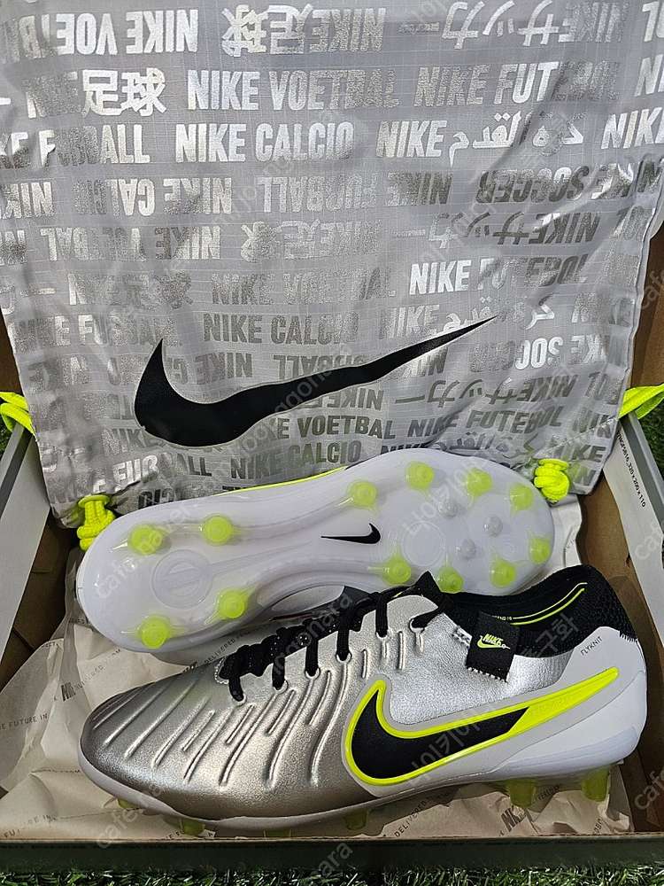 [새상품]나이키 티엠포 레전드10 엘리트 MAD VOLTAGE팩 AG--1