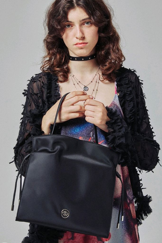 [미착용새것]오야니 미나 숄더백 이미지