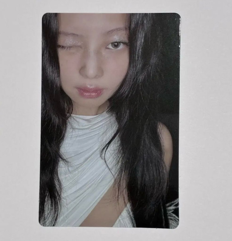 블랙핑크 제니 공식 포카 / 제니 포토카드 이미지