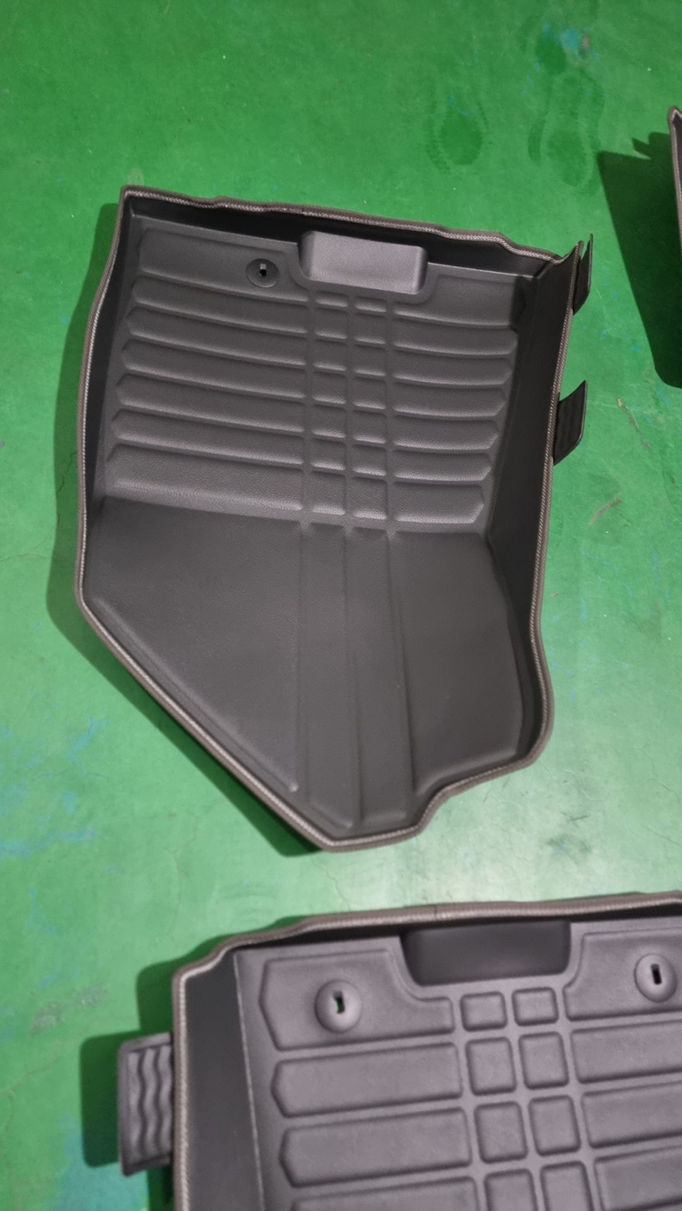 스포티지QL 바닥매트 트렁크매트 트렁크고무매트 러기지매트 이미지