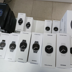 갤럭시 워치 8 실버 / 그라파이트 40~44mm미개봉팝니다!!