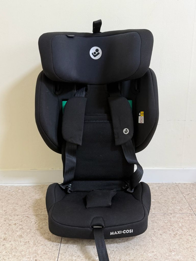 맥시코시 Nomad Plus 휴대용 여행용 카시트 이미지