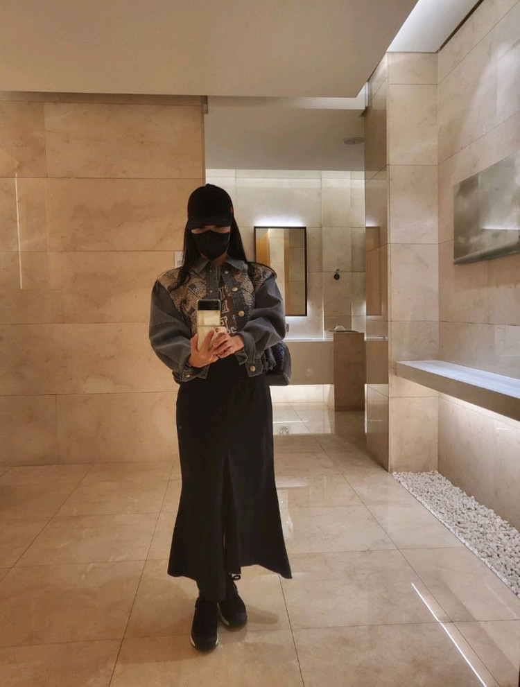 TIME 블랙 언발란스 스커트 64 이미지