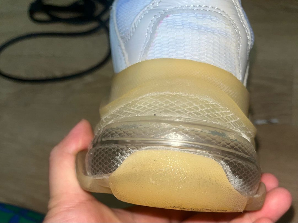 발렌시아가 트리플s 화이트 클리어솔 37(240) 사이즈 이미지