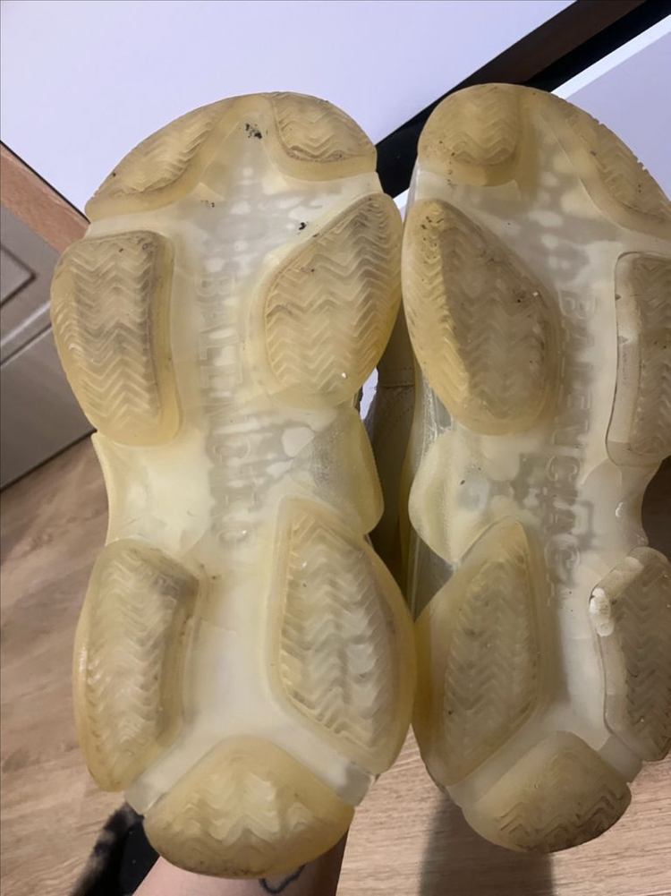 발렌시아가 트리플s 화이트 클리어솔 37(240) 사이즈 이미지