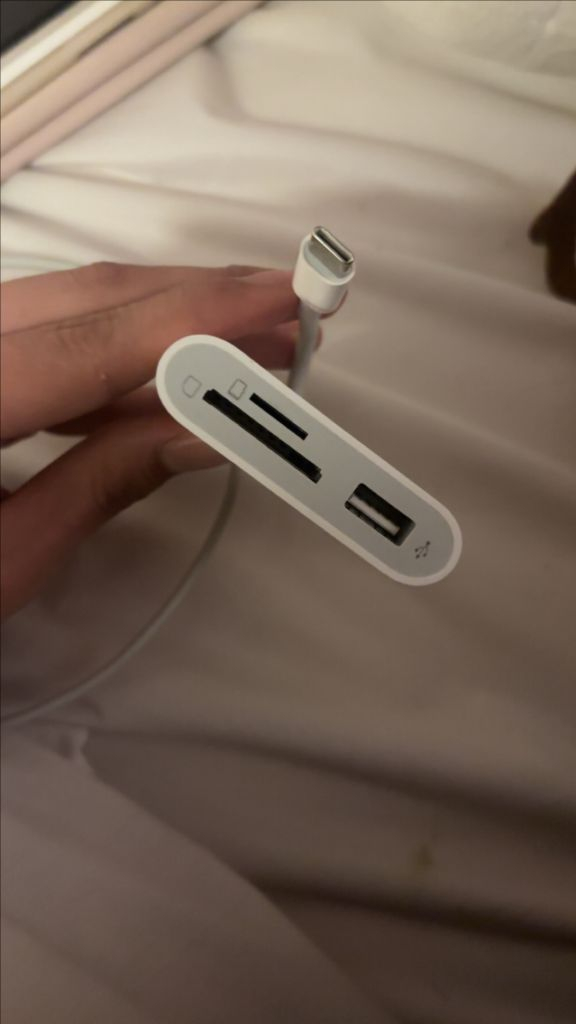 소니 zv-1F 카메라 + 배터리 + sd카드 + 슈팅그립 + usb 전환 잭--3