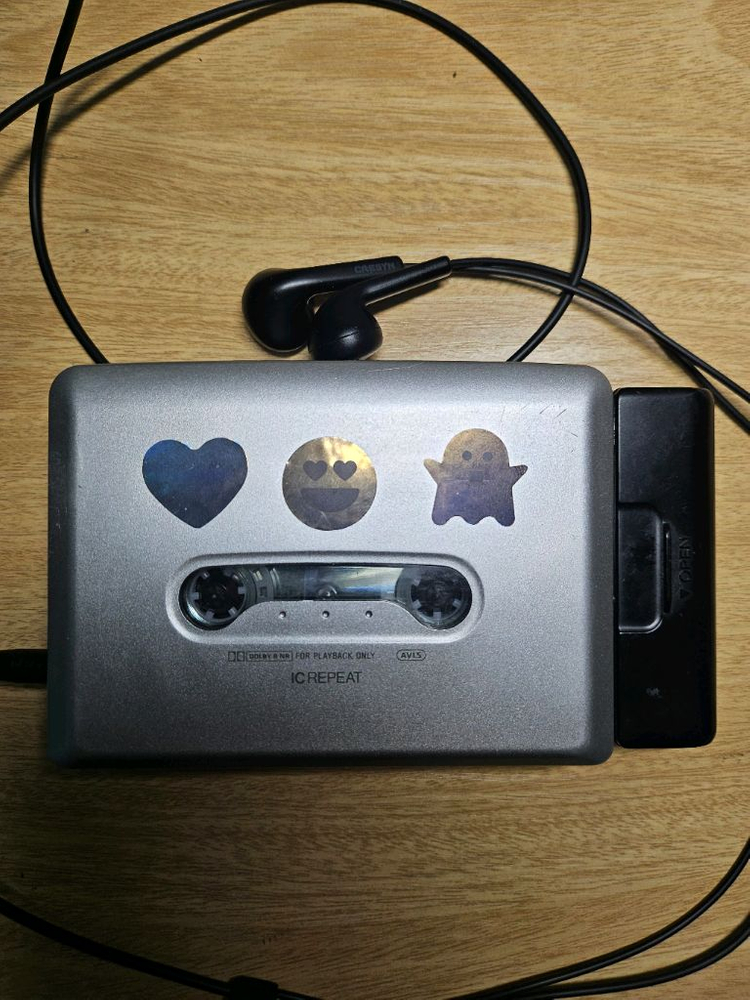 소니 워크맨 WM-GX822 라디오 카세트--1