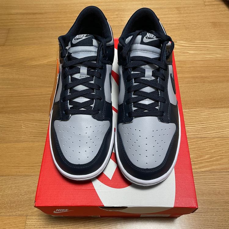 나이키 덩크 로우 챔피언쉽 그레이 275 사이즈 새제품 DD1391-003 Nike 스니커즈 운동화 신 이미지
