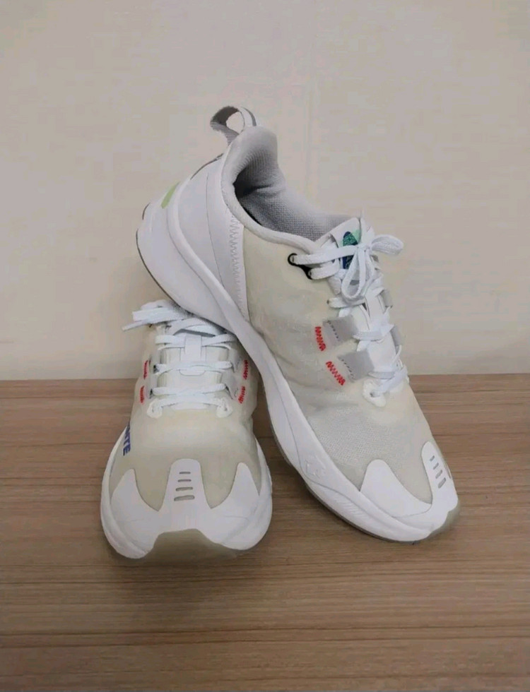 남성 데상트 데이 커버드 런닝화, 운동화 (240) 이미지