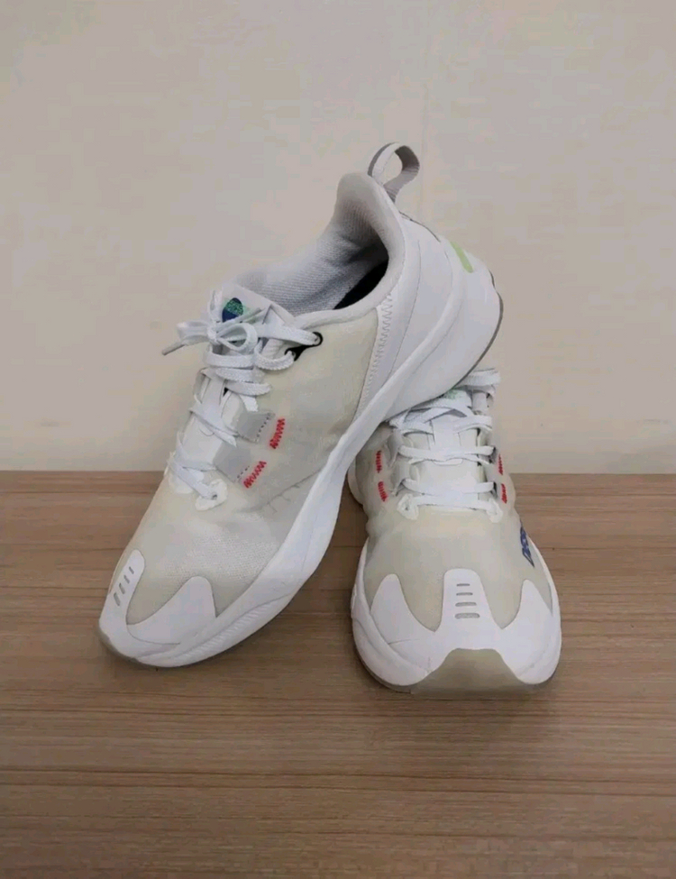 남성 데상트 데이 커버드 런닝화, 운동화 (240) 이미지