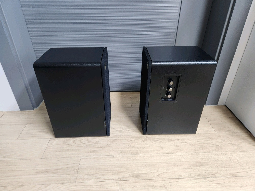 엠프내장형 2채널 스피커 판매 합니다. 이미지