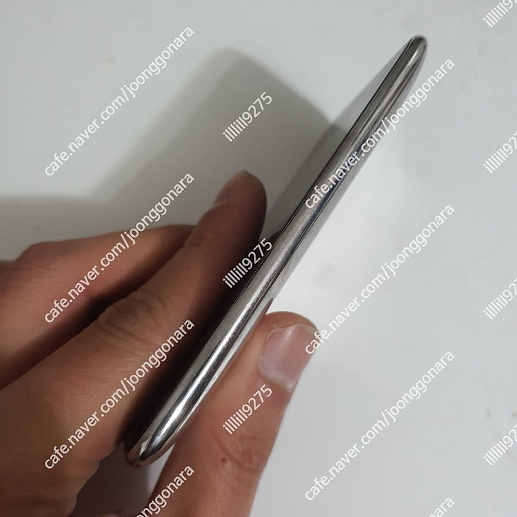 애플 아이팟터치3세대 a1318 32기가--5