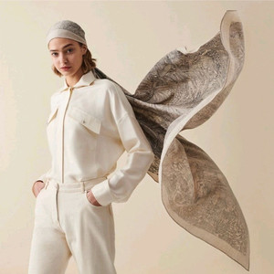 에르메스 캐시미어 실크 스카프