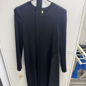 유메르 블랙 원피스