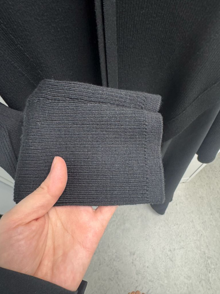 유메르 블랙 원피스--4