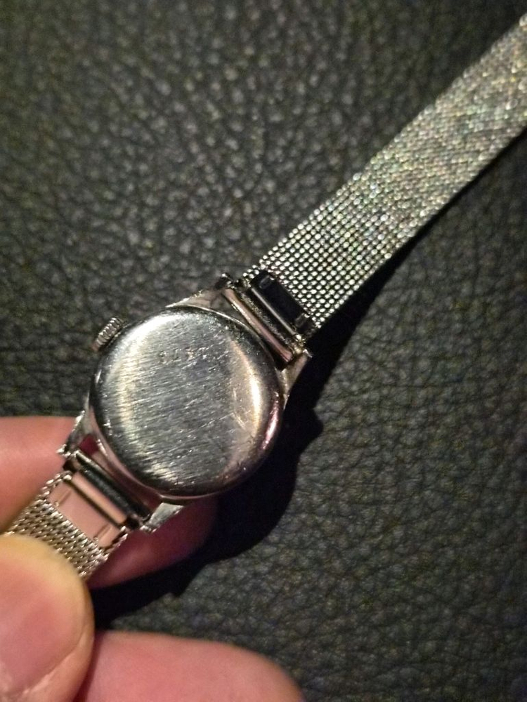 튜더 스몰로즈 빈티지 여성용 수동시계 이미지