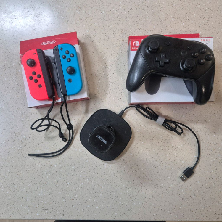 닌텐도스위치 정품 조이콘 및 프로콘 이미지
