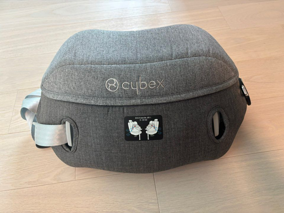 싸이벡스 제로나 플러스 카시트 이미지