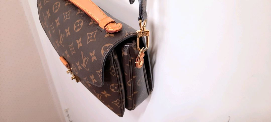 루이비통 모노그램 포쉐트 메티스 토트 숄더백 이미지