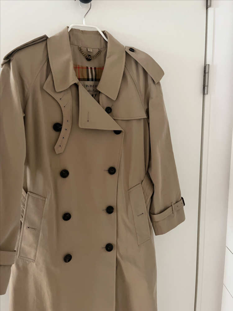 버버리 트렌치 코트--1