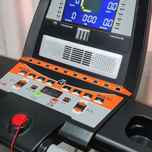 해피런 무소음 무진동 고급형 런닝머신 이미지