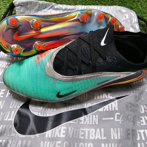 나이키 팬텀6 로우 엘리트 LE AG 런칭팩 255mm