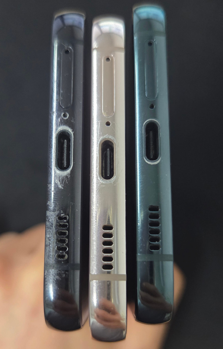 갤럭시 S22플러스 공기계 판매 합니다. [21만]--2