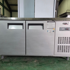 유니크 1500 테이블 냉장고(올냉장) 이미지