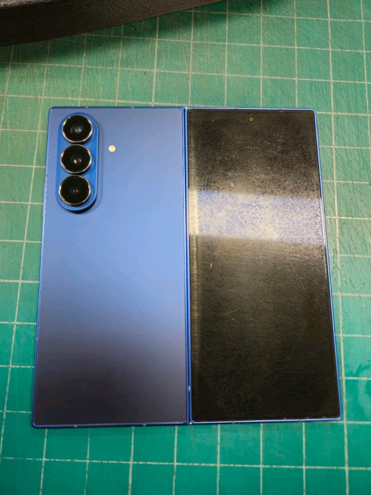 자급제 갤럭시폴드7 512기가 블루 쿠팡케어 팝니다 안전거래/직거래 모두 가능 이미지