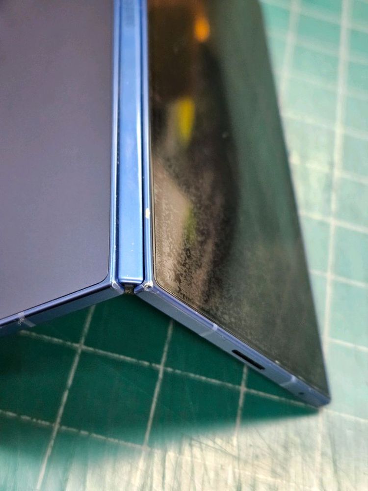 자급제 갤럭시폴드7 512기가 블루 쿠팡케어 팝니다 안전거래/직거래 모두 가능 이미지