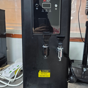 알탭 (R-TAP) 업소용 온수/정수 디스펜서 전기온수기 이미지